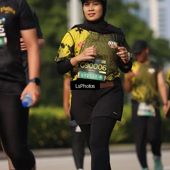Runner Photo 6921139