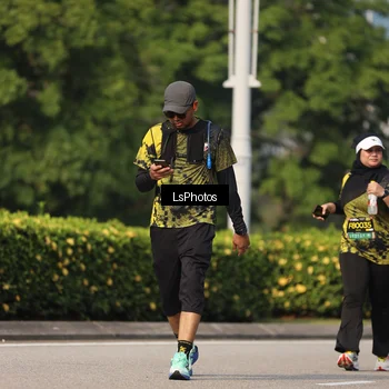 Runner Photo 6921152