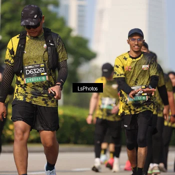 Runner Photo 6921155