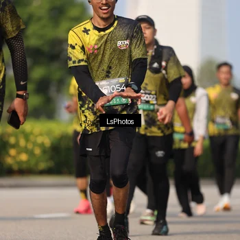 Runner Photo 6921158
