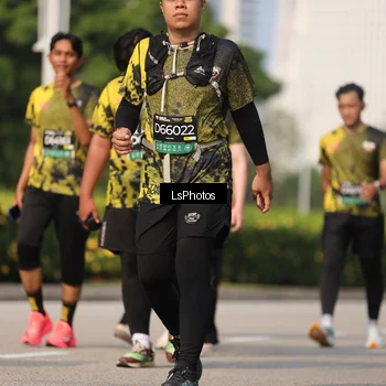 Runner Photo 6921162