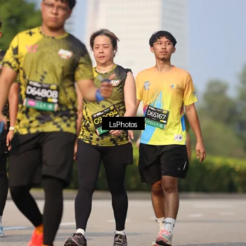 Runner Photo 6921172