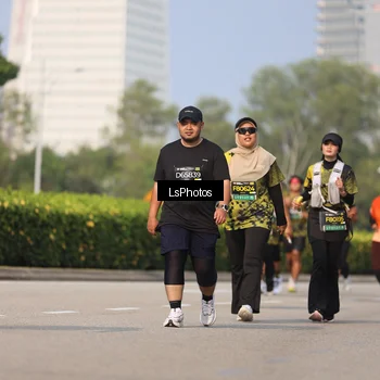 Runner Photo 6921175