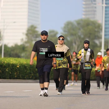 Runner Photo 6921176