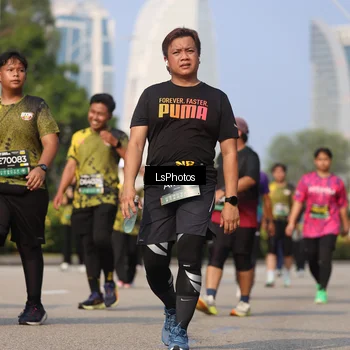 Runner Photo 6921203
