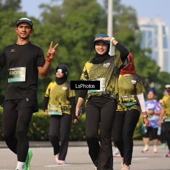 Runner Photo 6921230