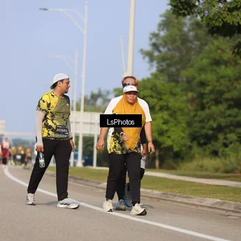 Runner Photo 6921240
