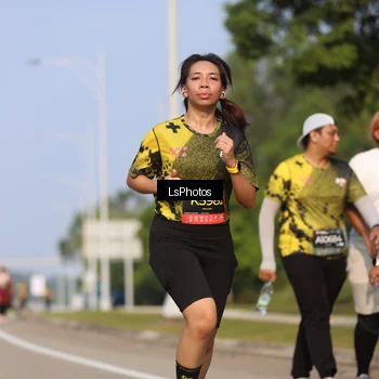 Runner Photo 6921247