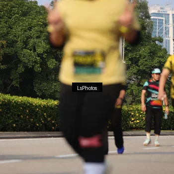 Runner Photo 6921260