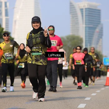 Runner Photo 6921277