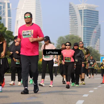 Runner Photo 6921282