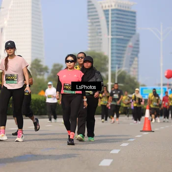 Runner Photo 6921288