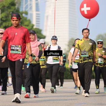 Runner Photo 6921317