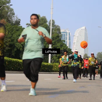 Runner Photo 6921335