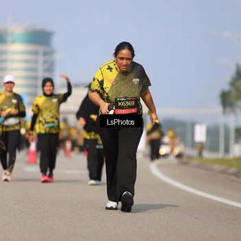 Runner Photo 6921363