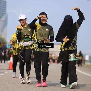Runner Photo 6921389