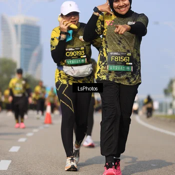 Runner Photo 6921398