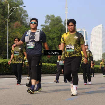 Runner Photo 6921407