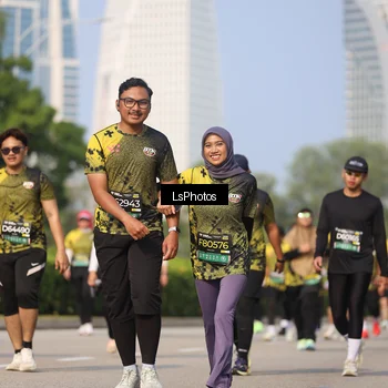 Runner Photo 6921439