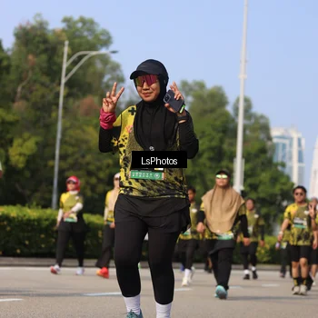 Runner Photo 6921447