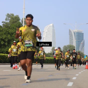 Runner Photo 6921461