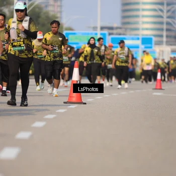 Runner Photo 6921496