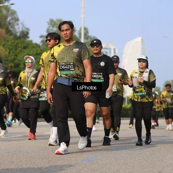 Runner Photo 6921504