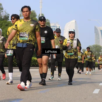 Runner Photo 6921505