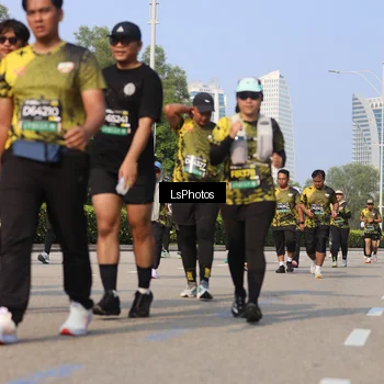 Runner Photo 6921507