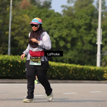 Runner Photo 6921538