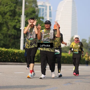 Runner Photo 6921547