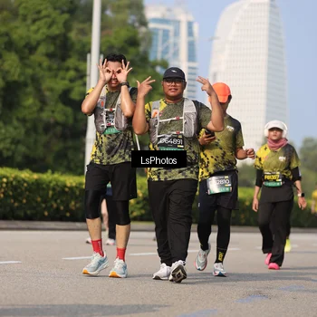 Runner Photo 6921548