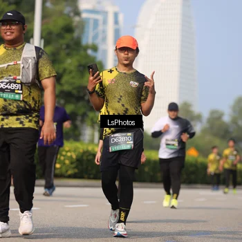 Runner Photo 6921552