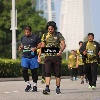 Runner Photo 6921563