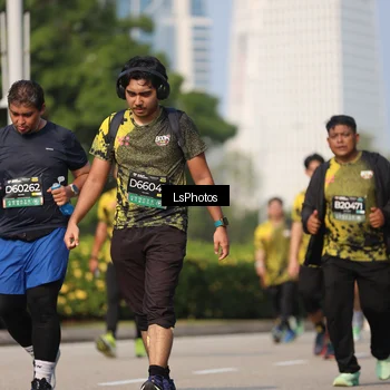 Runner Photo 6921565