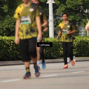 Runner Photo 6921578