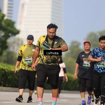 Runner Photo 6921585