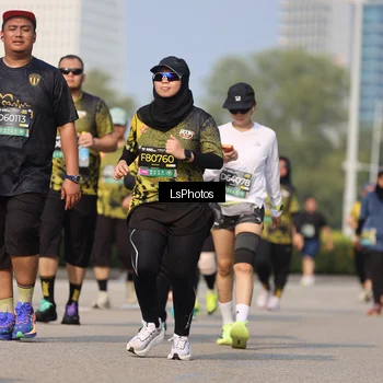 Runner Photo 6921597