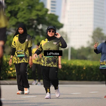 Runner Photo 6921613