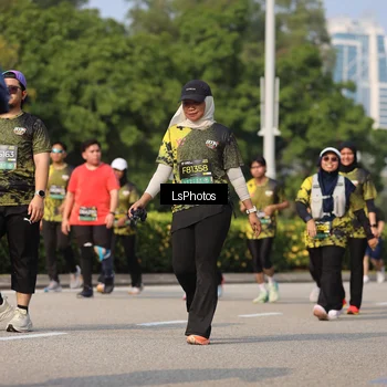 Runner Photo 6921625