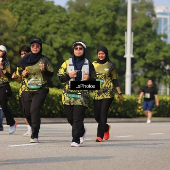 Runner Photo 6921628