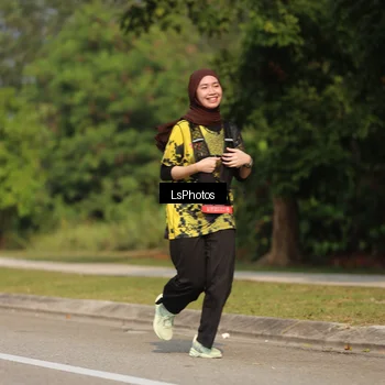 Runner Photo 6921640