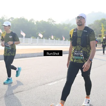 Runner Photo 6921713