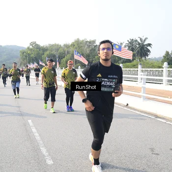 Runner Photo 6921718