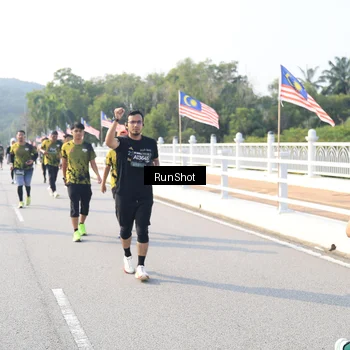 Runner Photo 6921722