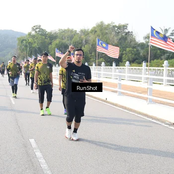 Runner Photo 6921728