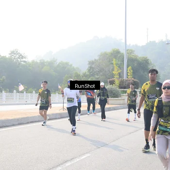 Runner Photo 6921731