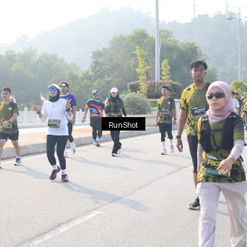 Runner Photo 6921732