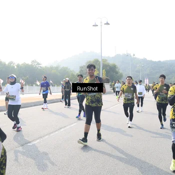 Runner Photo 6921752
