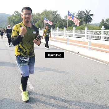 Runner Photo 6921765